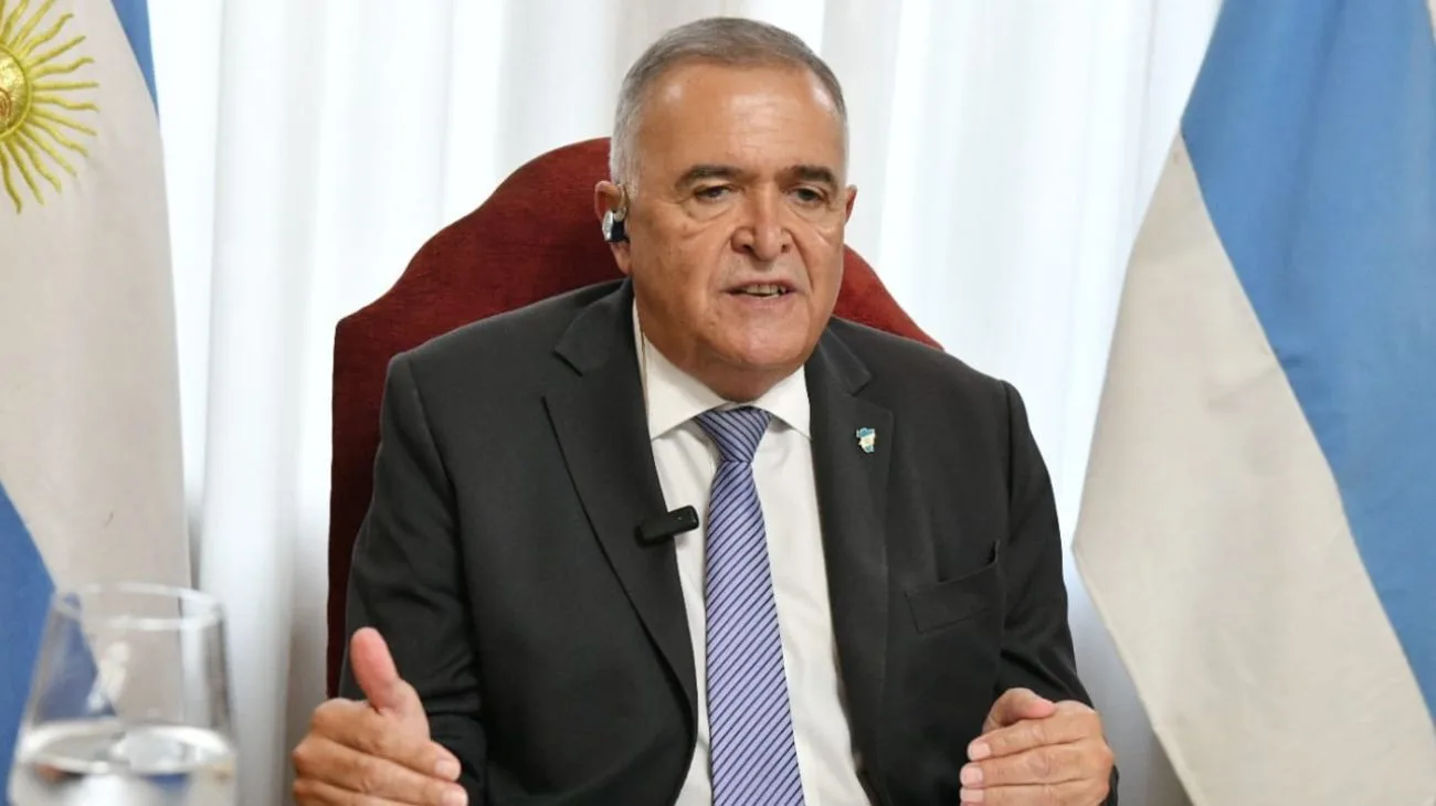 El gobernador de Tucumán decretó asueto para ver el partido de Argentina este martes